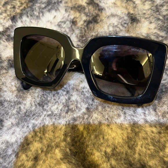 CHANEL Acetate Rectangle Sunglasses 5435-A Black! main image 10